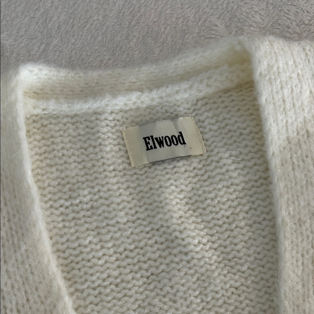 Elwood Mohair/Wool Blend Women's White Cardigan Sweater. - Picture 3 of 11